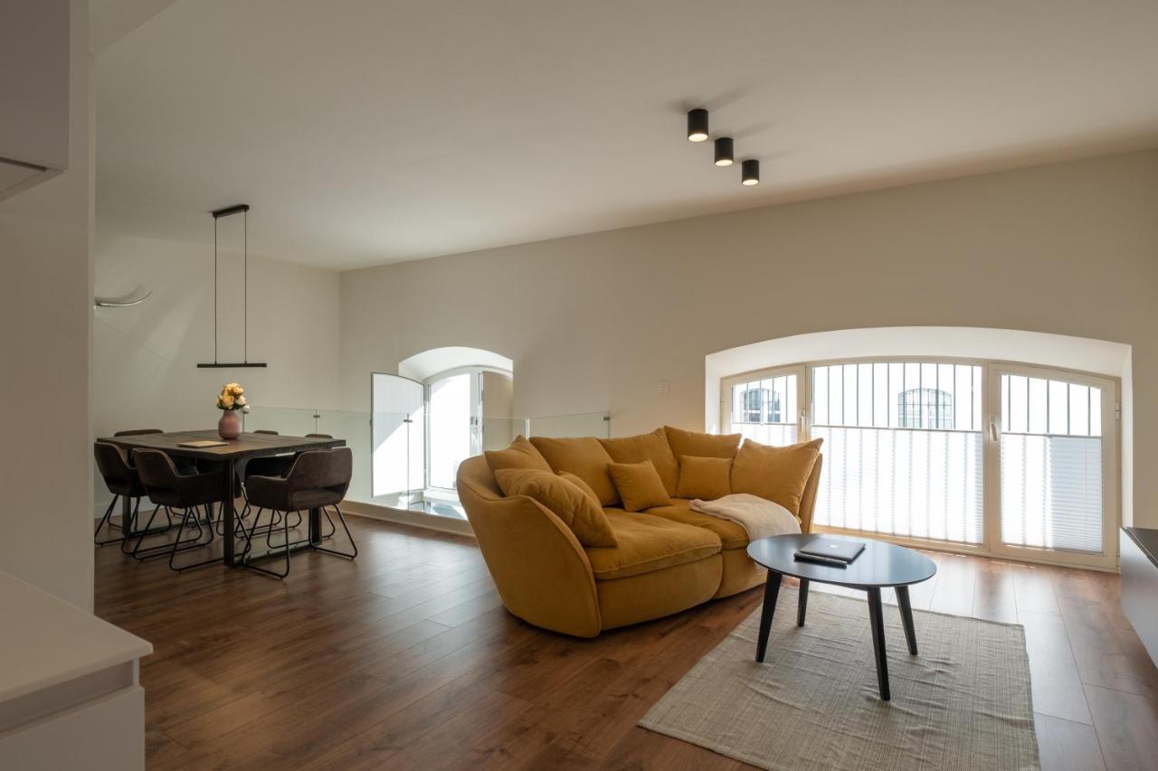 Appartamento Alameda Deluxe Duplex Casco Antiguo Parking Siviglia Esterno foto