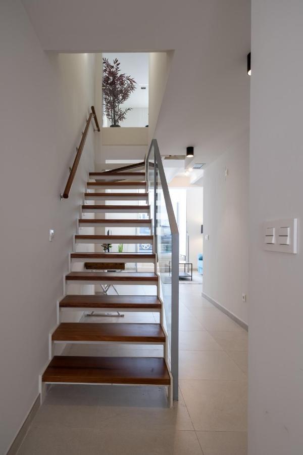 Appartamento Alameda Deluxe Duplex Casco Antiguo Parking Siviglia Esterno foto